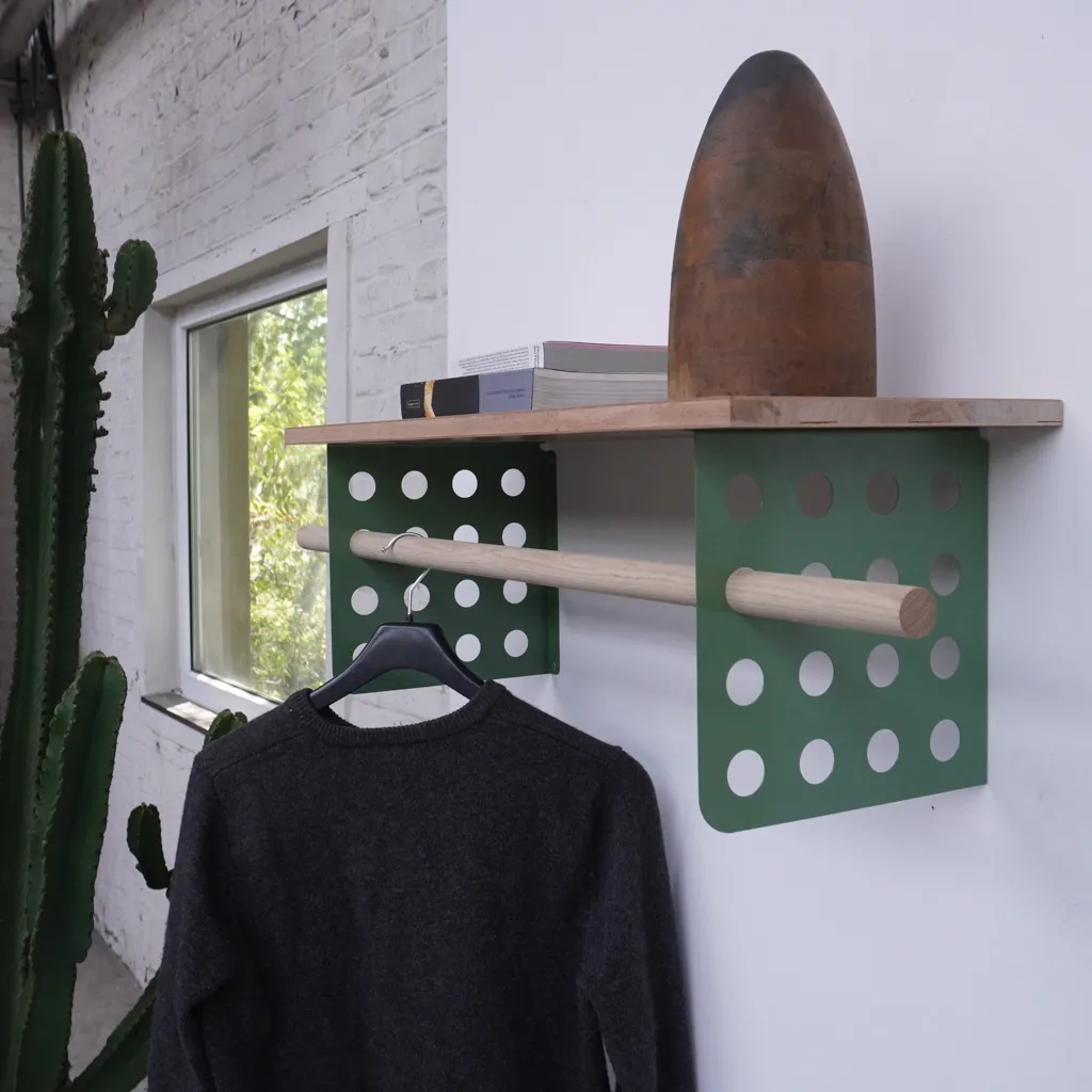 [WAG RESEDA GREEN] Wardrobe bracket 'Wagen'