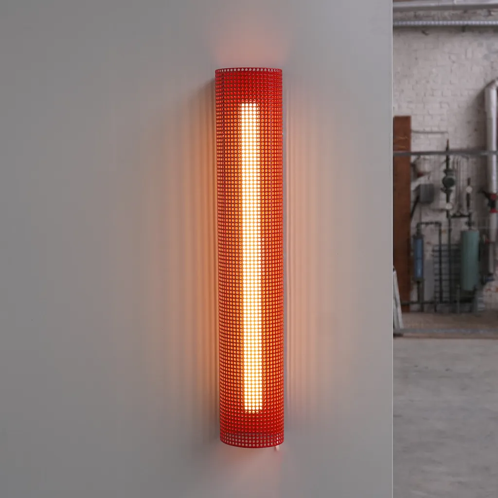 [buda signal red] Wall light 'Buda'